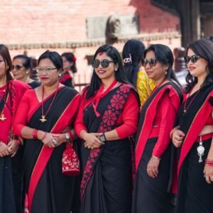 traditional newari sar